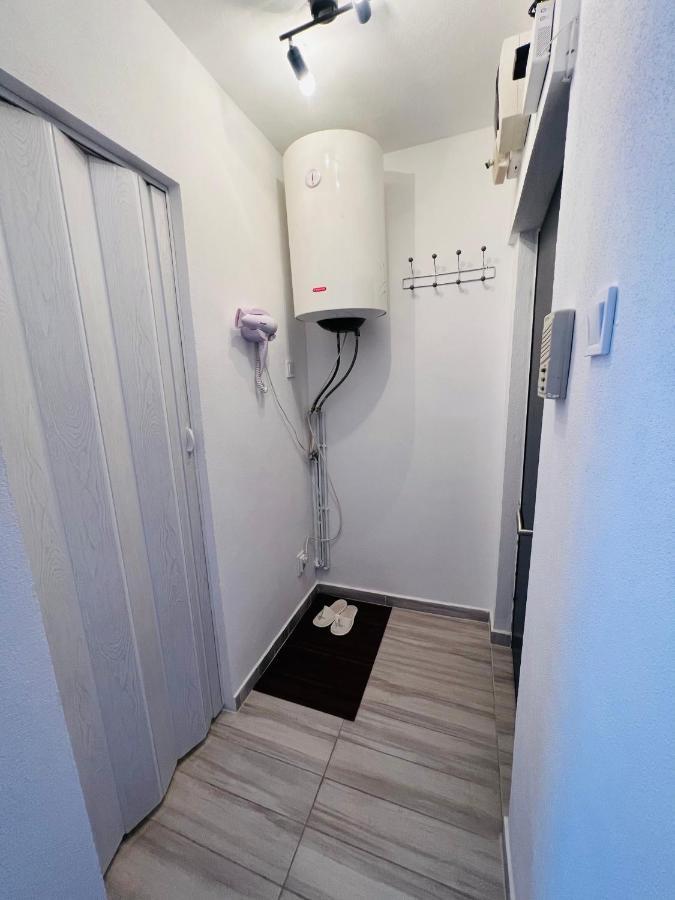 אראד Miha Modern And Central Apartament מראה חיצוני תמונה