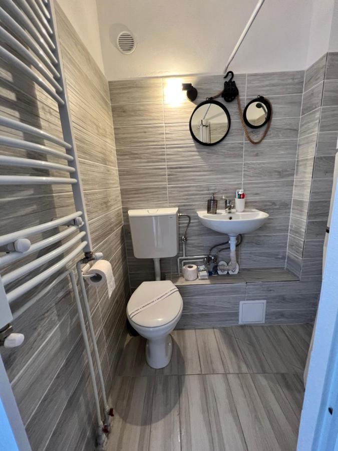 אראד Miha Modern And Central Apartament מראה חיצוני תמונה